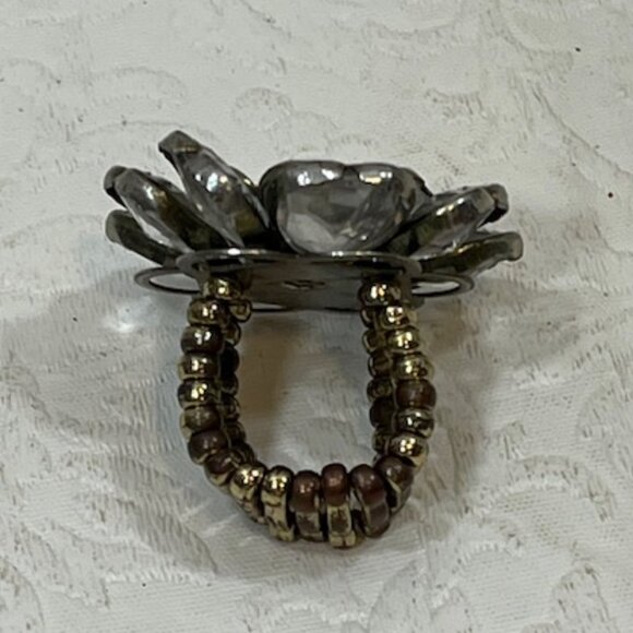 VTG Translucent Floral Cocktail Ring Silver Trim Heart Shapes Stretch Band - Picture 5 of 10